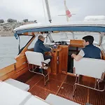 Stay In A Yacht - Algarve