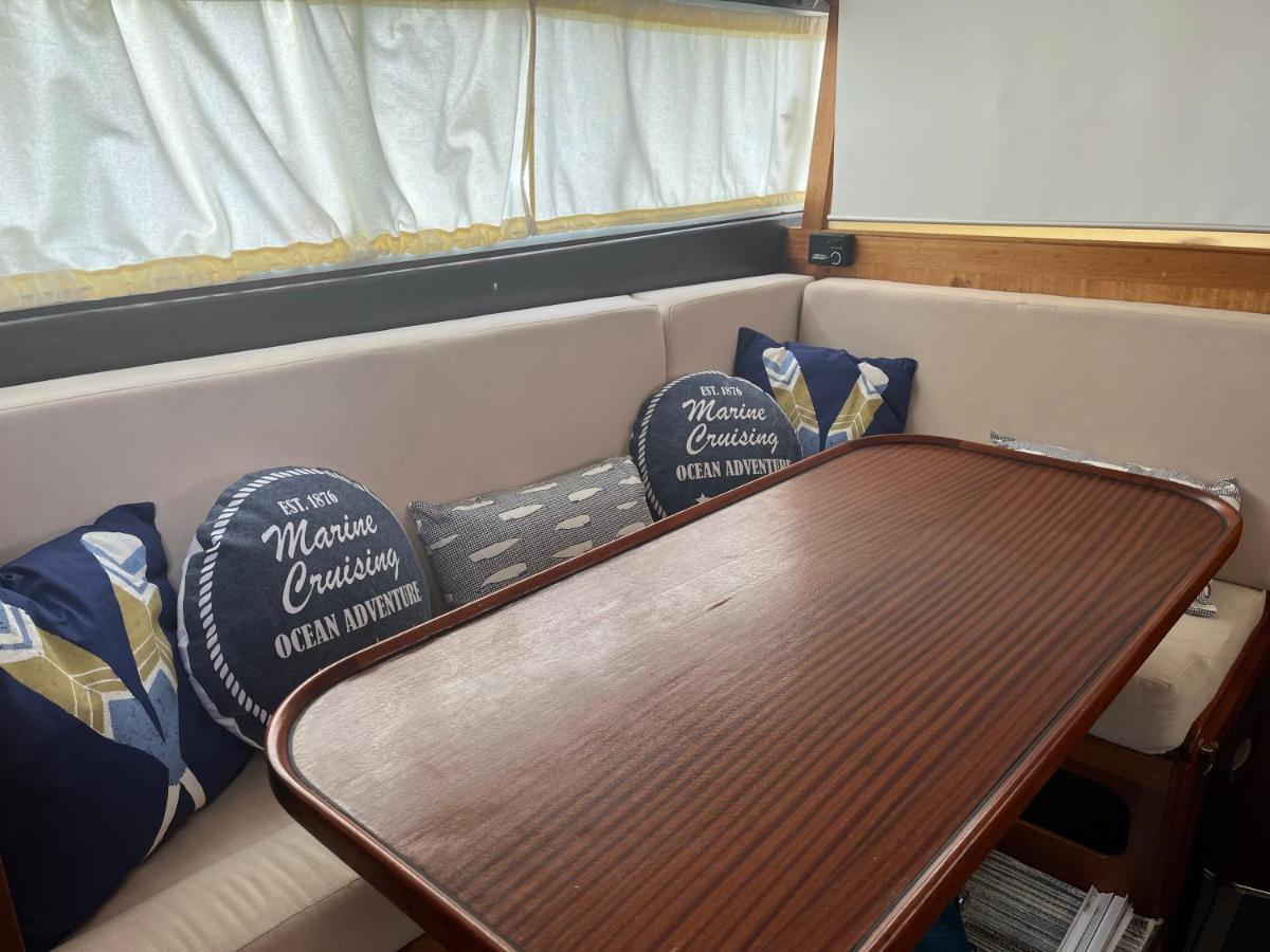 In A Yacht - Algarve Hotel en barco *
