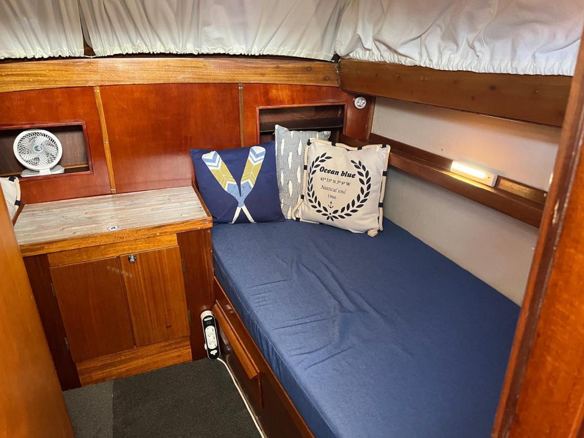 In A Yacht - Algarve Hotel en barco *
